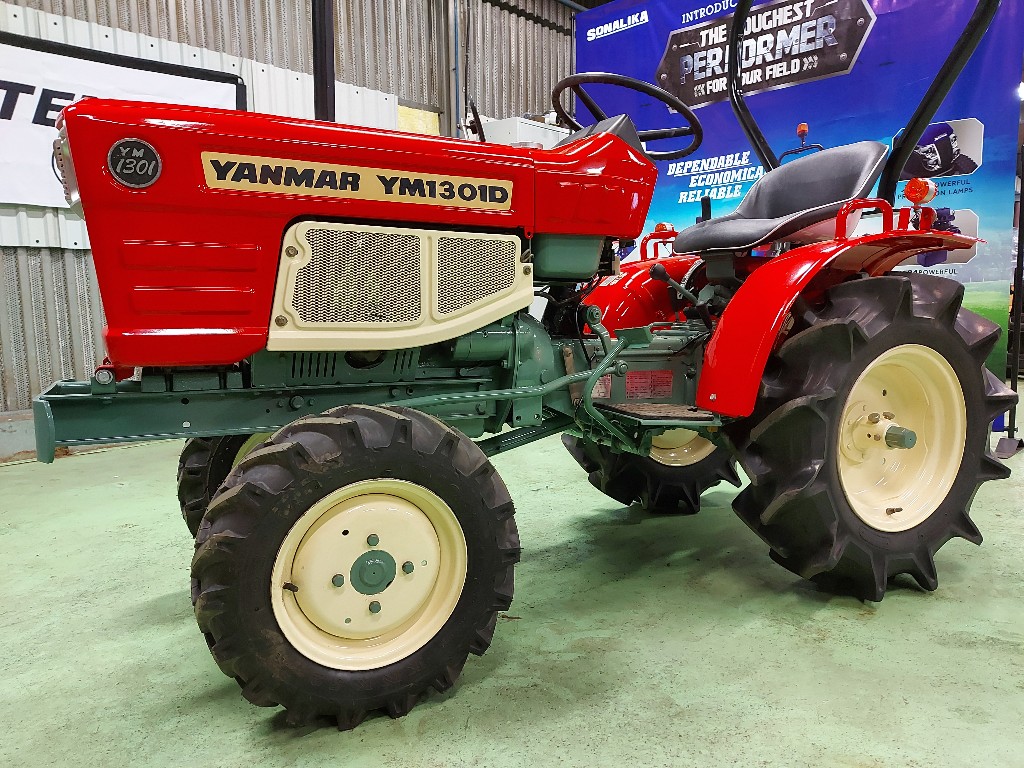 2020-11-29_yanmar_ym1301_minitraktor_kompakttraktor-3